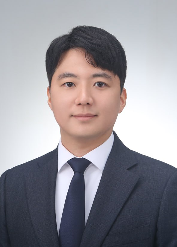 황순규박사님.jpg